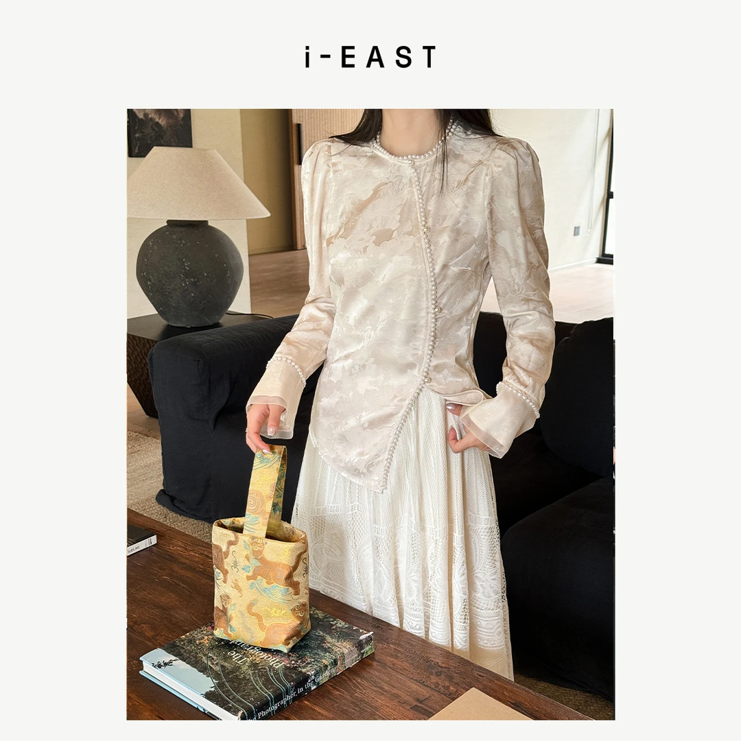 i-EAST 凡间仙女~珠珠提花设计感衬衫上衣-4C T12235