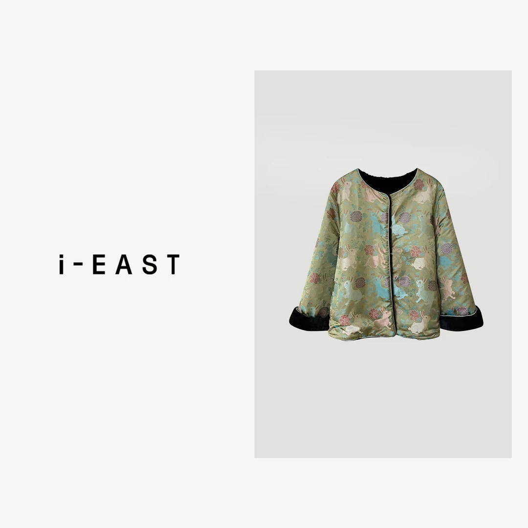 i-EAST 国香揽梦~新中式双面穿兔子外套-3D S23702