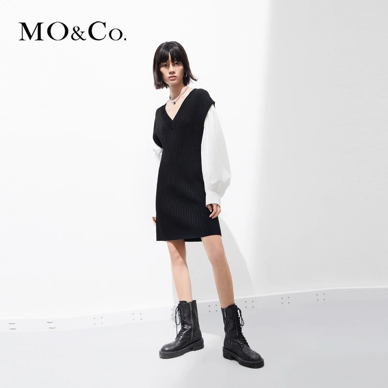 MOCO春秋季假两件针织马甲拼接廓形衬衫袖收腰连衣裙MBC1DRS035