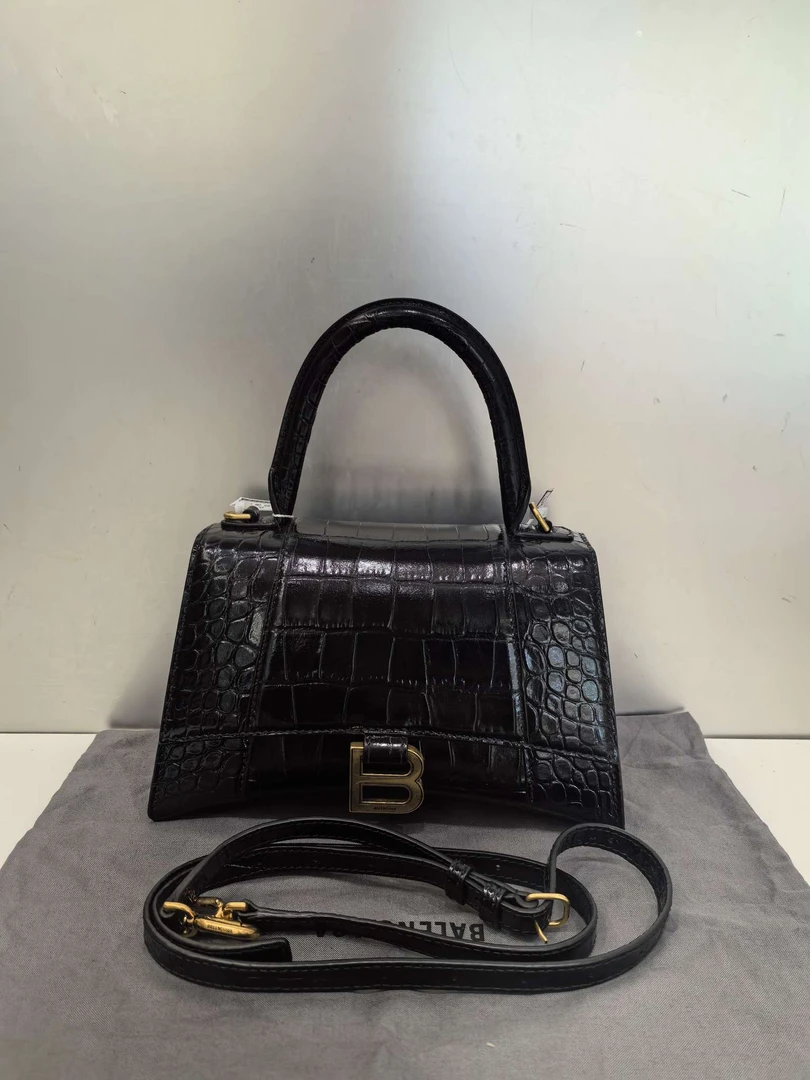 95新 Balenciaga/巴黎世家 鳄压沙漏黑金S号 98新 陈辰奢选