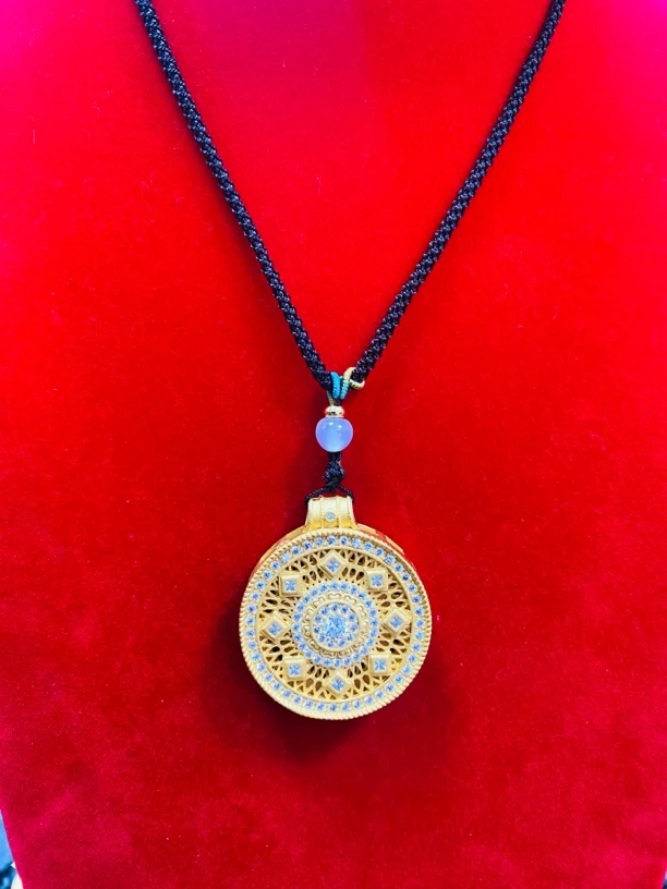 非金属布艺吊坠 银项链 S925银金色锣盘项链