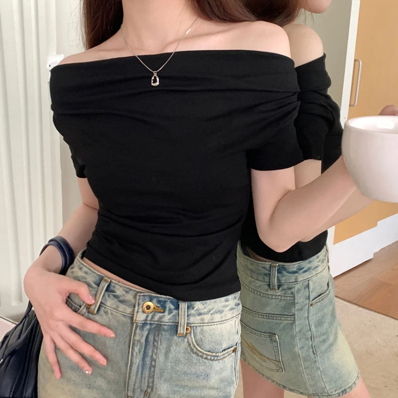 甜辣妹粉色一字肩T恤女装夏季小众设计感气质温柔修身上衣