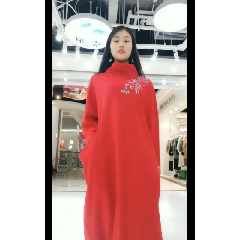 3609高领宽松大版连衣裙