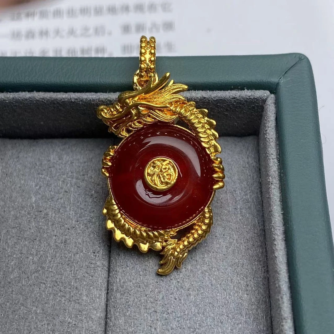 18K金玛瑙吊坠精美气质