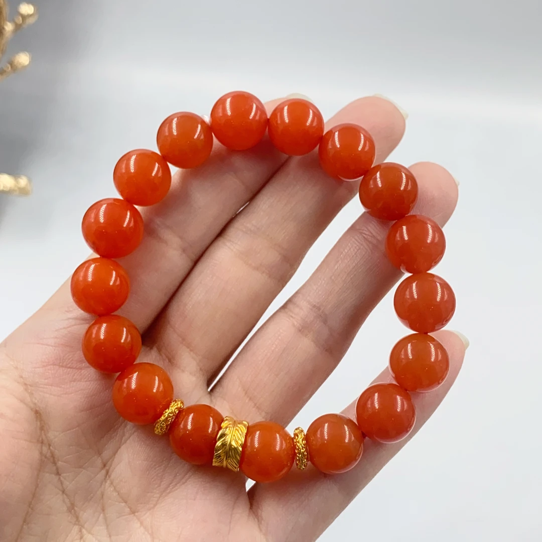 南红手串精美时尚气质优雅贵气