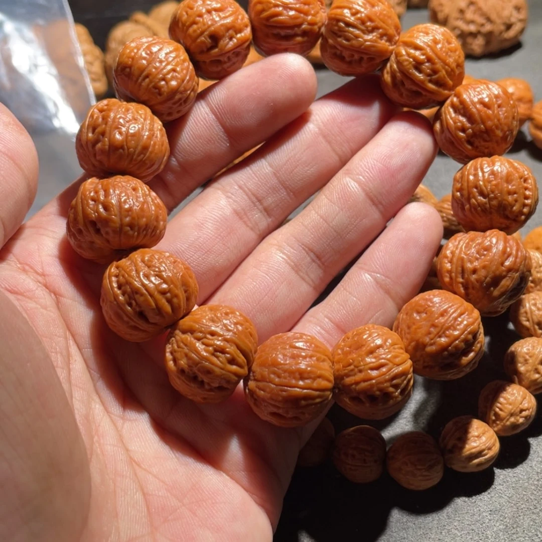 【闪购商品】文玩核桃把件跃****牛