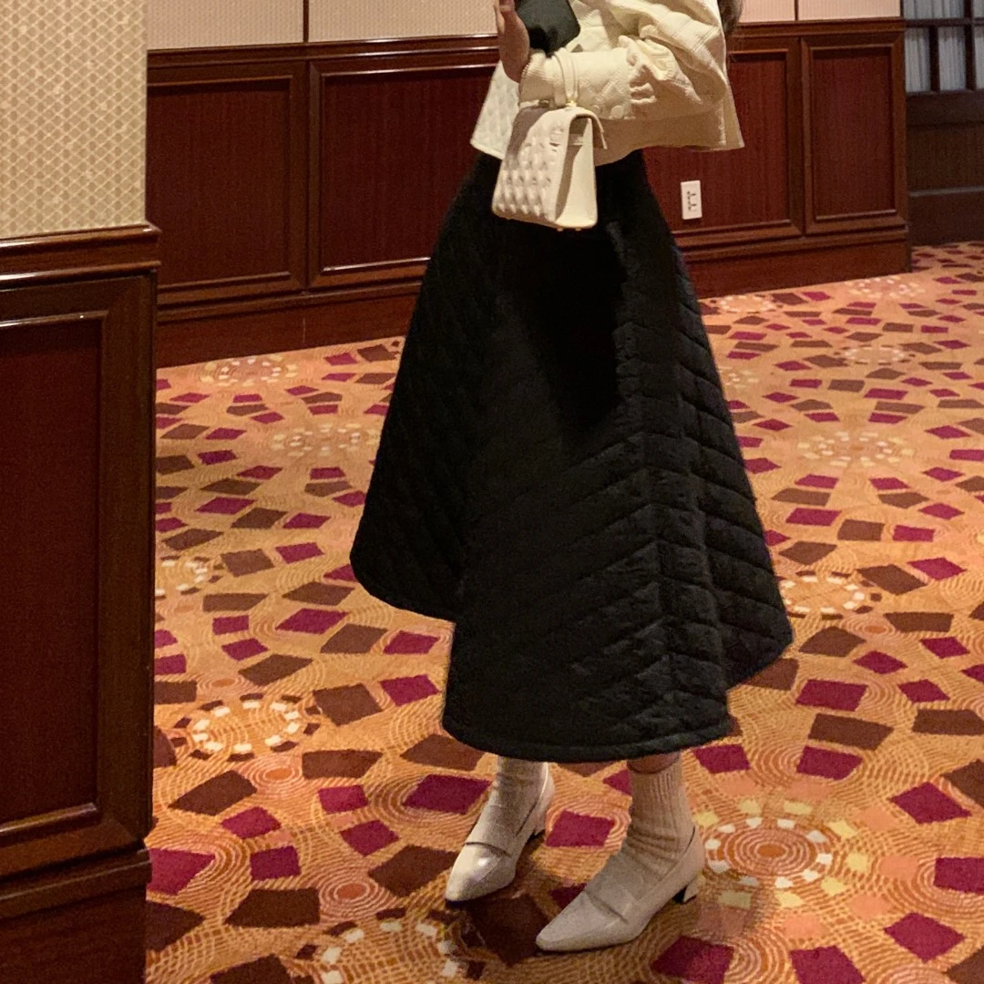 SourceWithU 黑天鹅 秋冬保暖夹棉廓形伞裙a字半身裙女黑色裙子