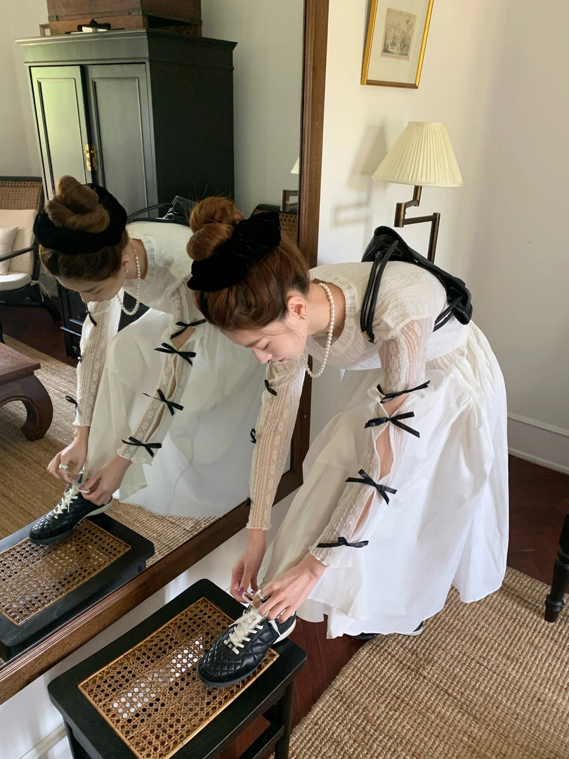 SourceWithU 艾米利亚 气质大裙摆法式半裙肉遮胯白色长款伞裙