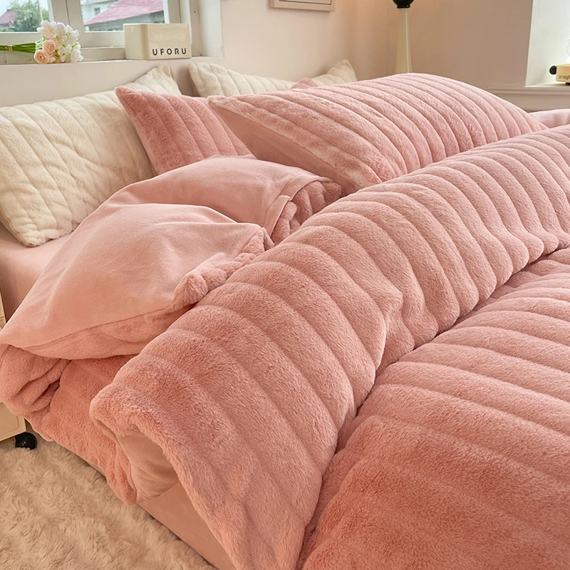 2024新款兔毛绒纯色条纹四件套加绒冬季加厚保暖双面绒单人绒毛毯