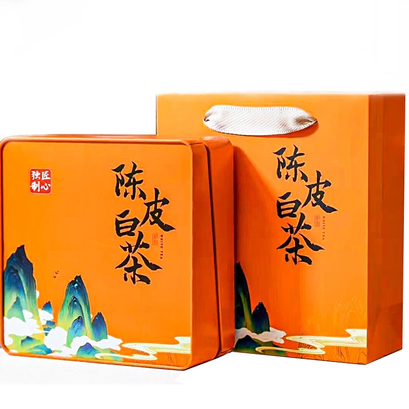 正宗陈皮白茶福鼎老白茶陈年贡眉小方片枣香小茶饼干铁盒装250g