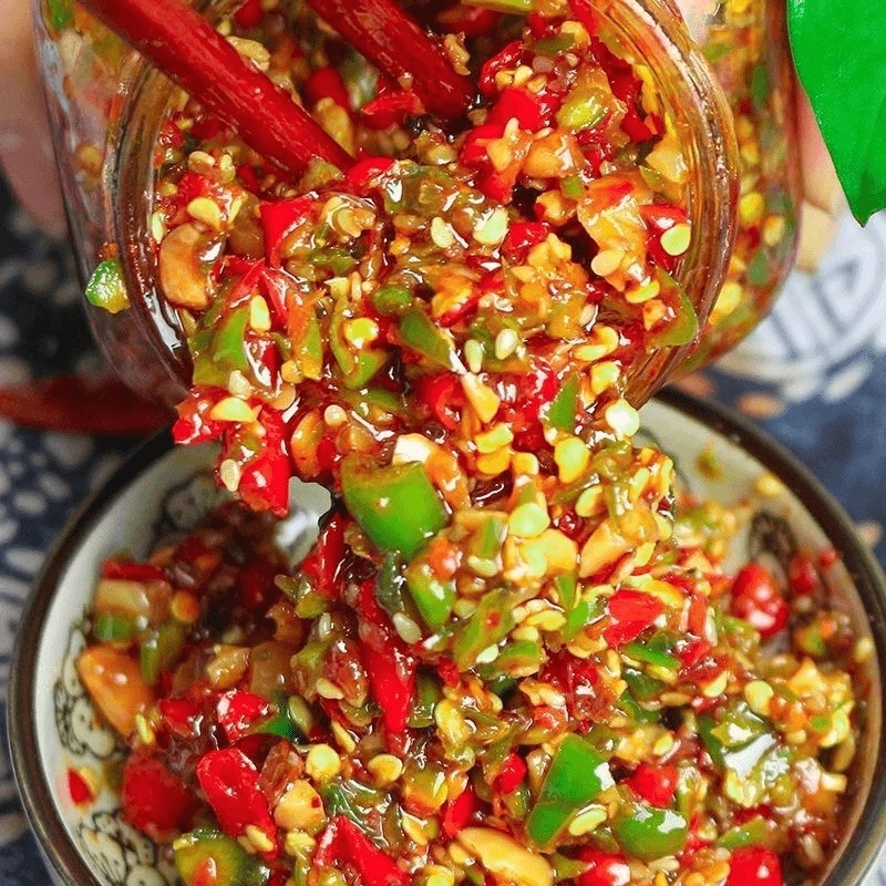 四川香辣农家彩椒辣椒酱 超辣拌饭拌面下饭菜 贵州剁椒蒜蓉双椒酱