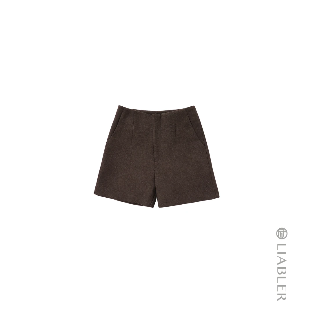 LIABLER/励 D25早秋休闲简约高腰显瘦短裤 LAW2451031T