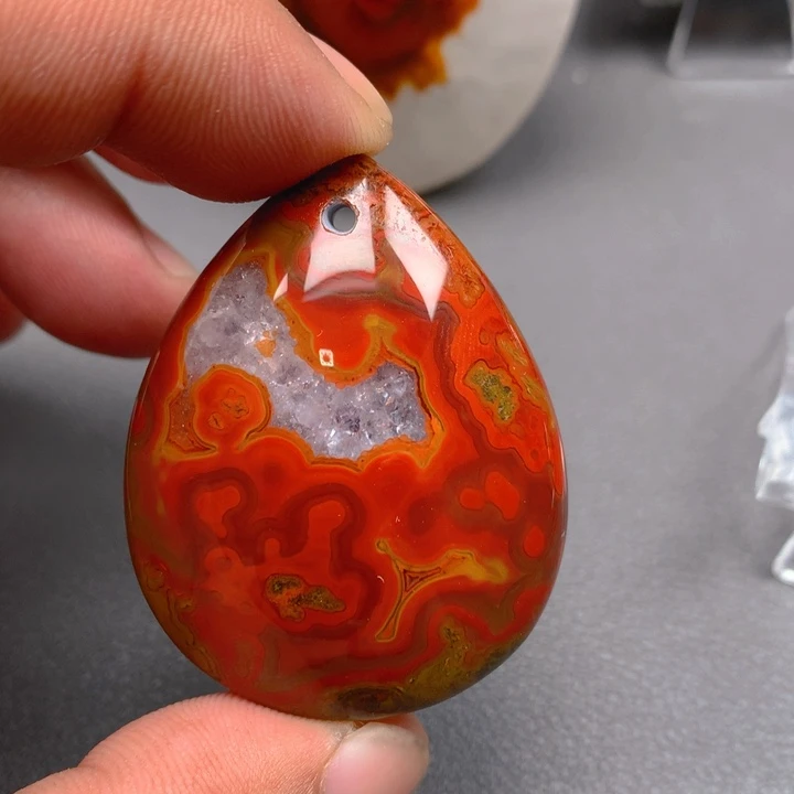 玛瑙/玉髓颈饰未镶嵌富*