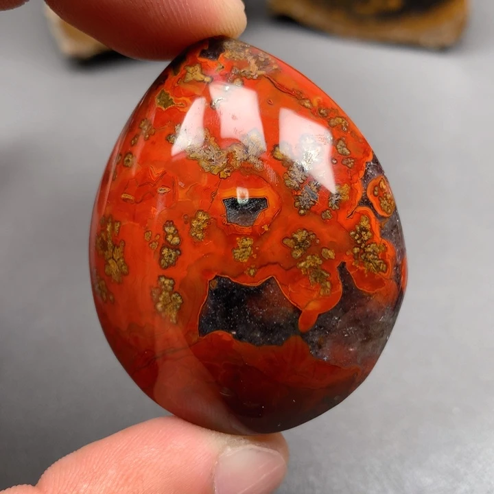 玛瑙/玉髓颈饰未镶嵌知**寻