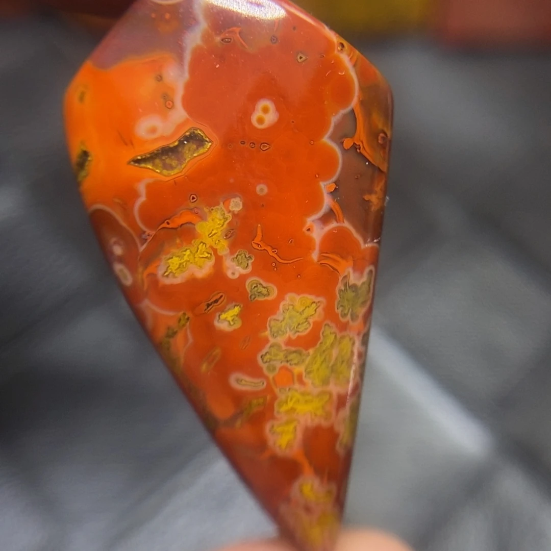 【闪购商品】玛瑙/玉髓颈饰未镶嵌阳**者