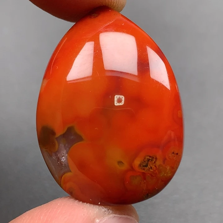 玛瑙/玉髓颈饰未镶嵌知**寻