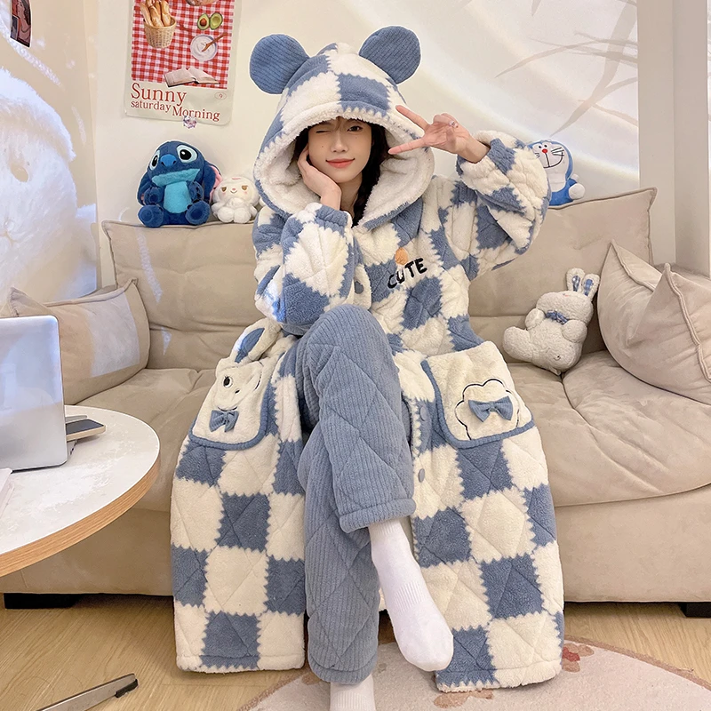 【一夏家】秋冬季蓝白格小兔三层夹棉加厚加绒睡袍女保暖套装家居服