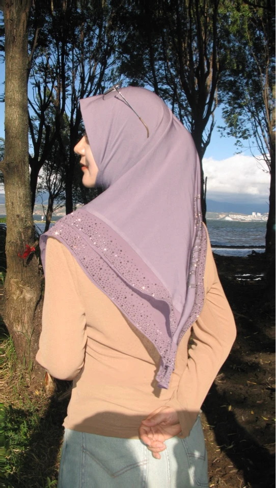 马来小双层雪纺烫钻大版方便头巾满口可调节