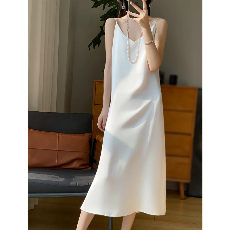 桑蚕丝连衣裙女显瘦气质法式无袖中长裙夏季性感打底复古纯色裙子