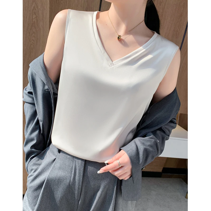 桑蚕丝吊带背心女无袖宽松纯色百搭外穿时尚气质显瘦打底薄款上衣