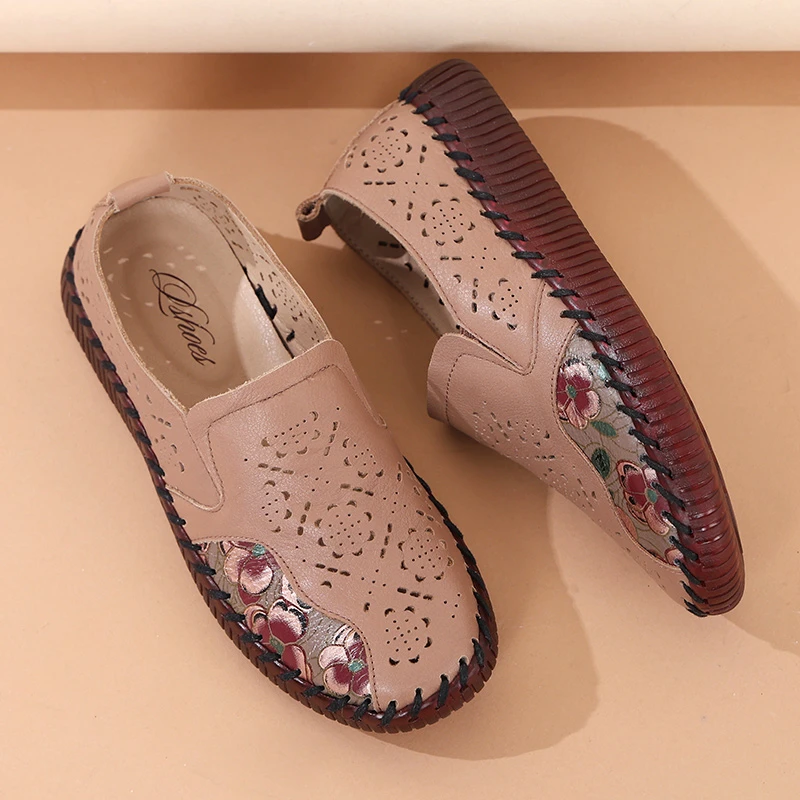 夏季镂空透气老人皮鞋女60-80岁真皮民族风妈妈凉鞋平底软底防滑