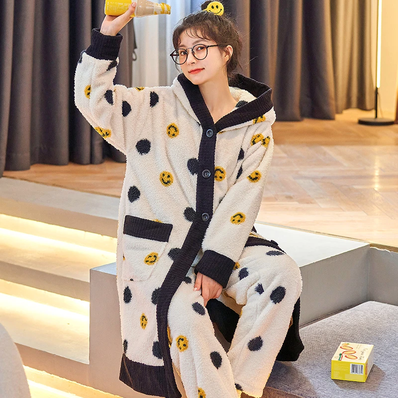 新款女生冬季睡衣加厚加绒简约宽松舒适时尚款外穿长袖家居服套装