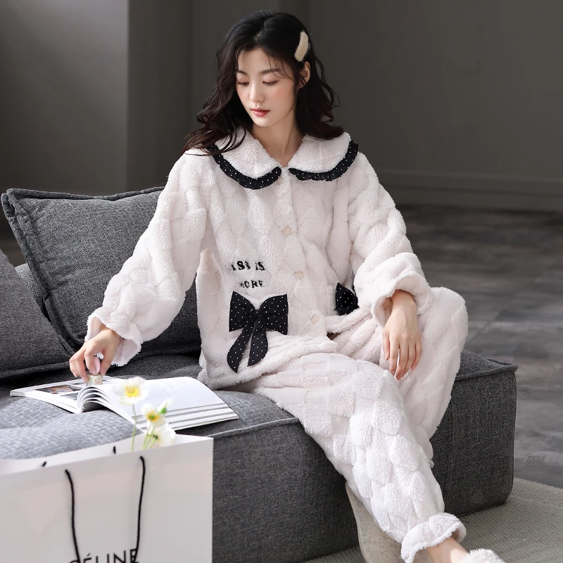 新款冬季宽松舒适时尚网红甜美睡衣女生加厚加绒可外穿家居服套装