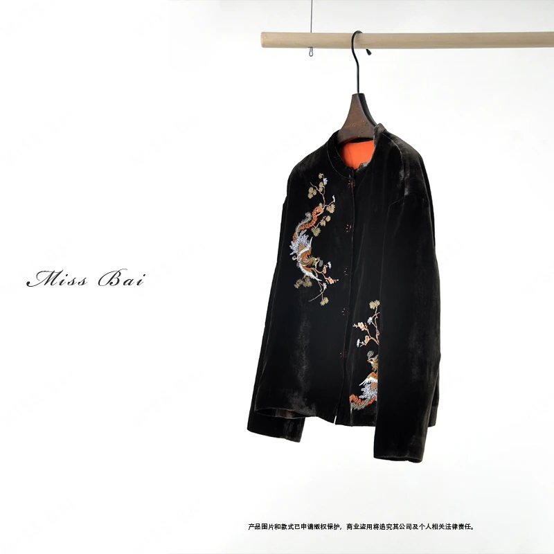 YIWEN-【风之舞】真丝绒撞色绣花上衣SY4346