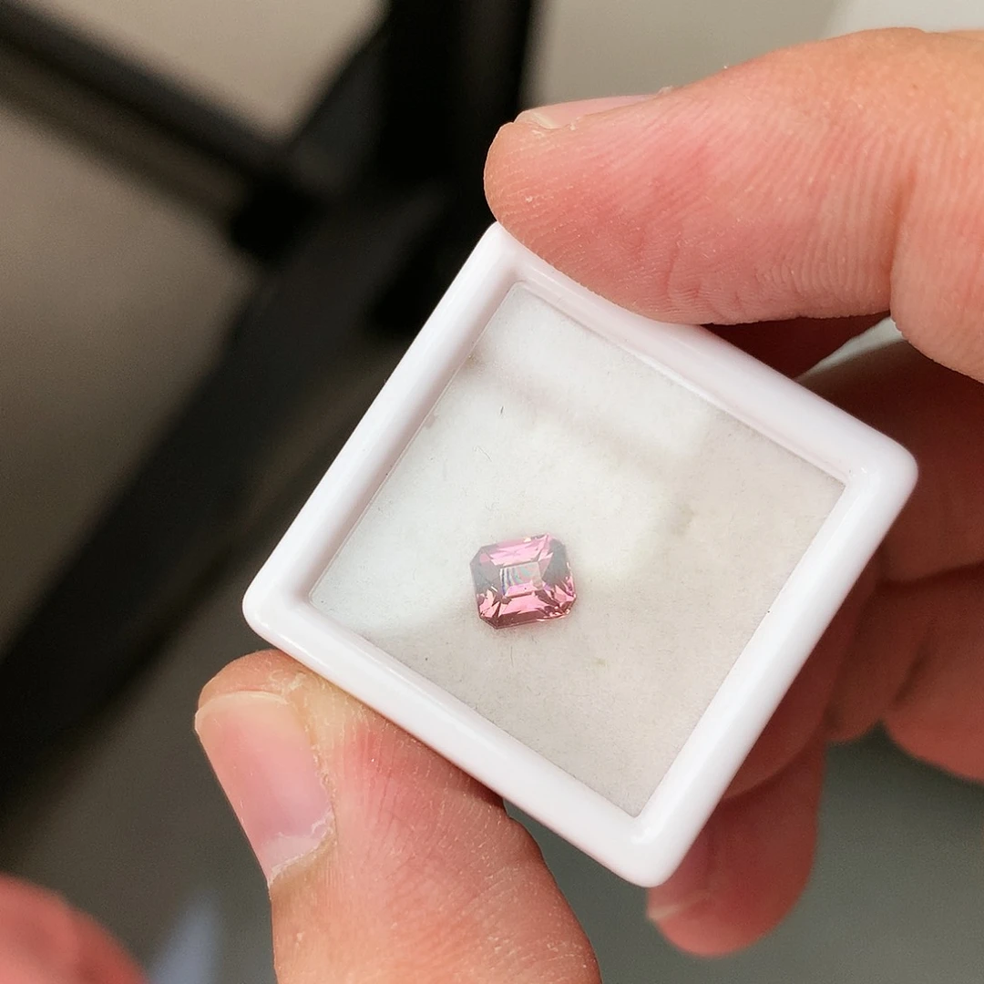 碧玺裸石银S925镶嵌碧玺裸石0.88ct