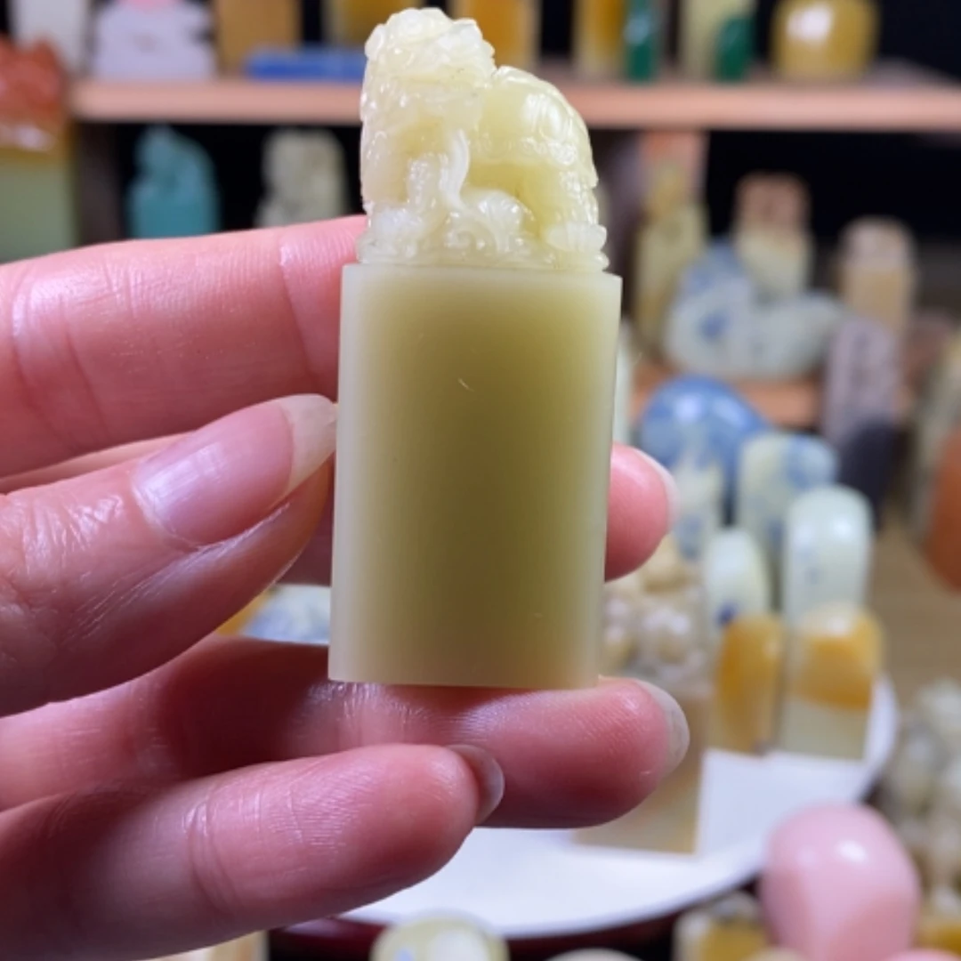 【闪购商品】青田石毛**保封门青………..