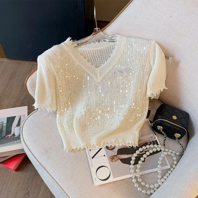 夏季新款设计感亮片细闪超好看针织衫女短款V领时尚套头短袖上衣