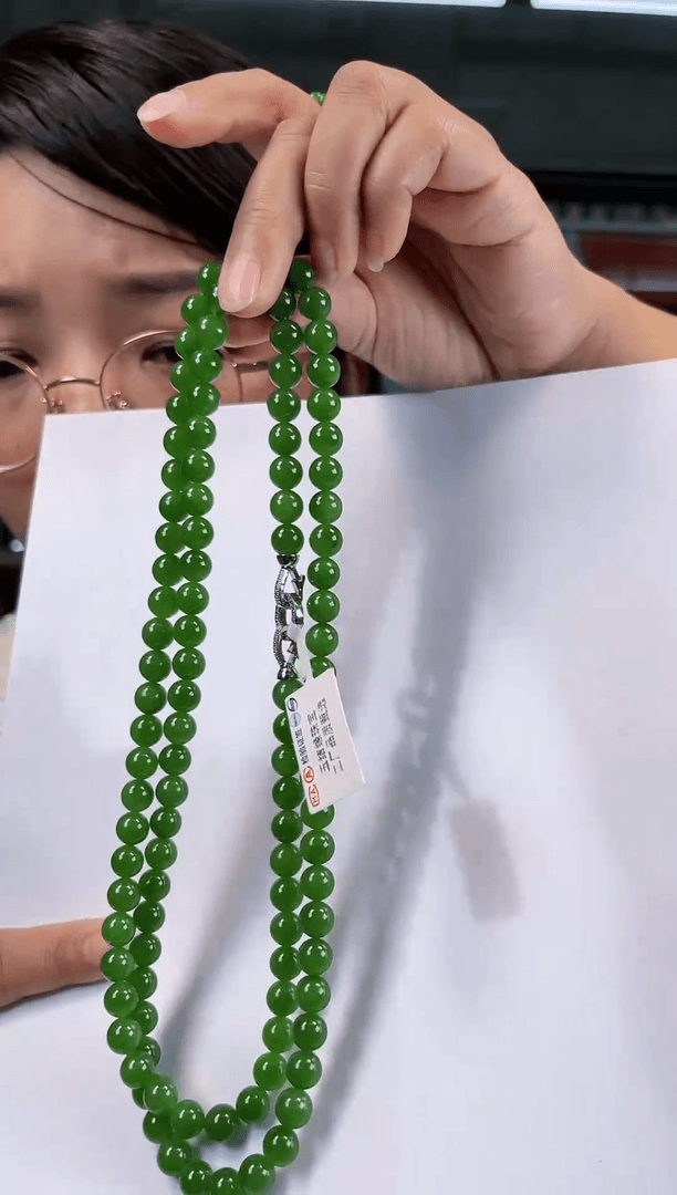 【闪购商品】和田玉（碧玉）毛衣链未镶嵌8mm无黑点阳绿毛衣链108颗