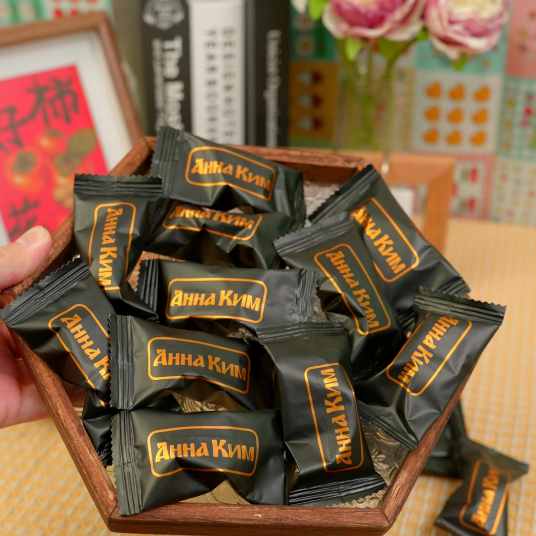 俄罗斯进口整颗榛仁榛子巧克力夹心糖果纯可可脂松露形400g