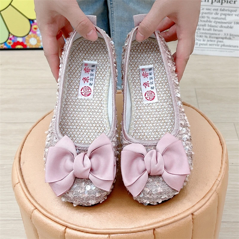 2024夏季新款老北京布鞋一脚蹬浅口甜美通勤平底女单鞋豆豆鞋软底