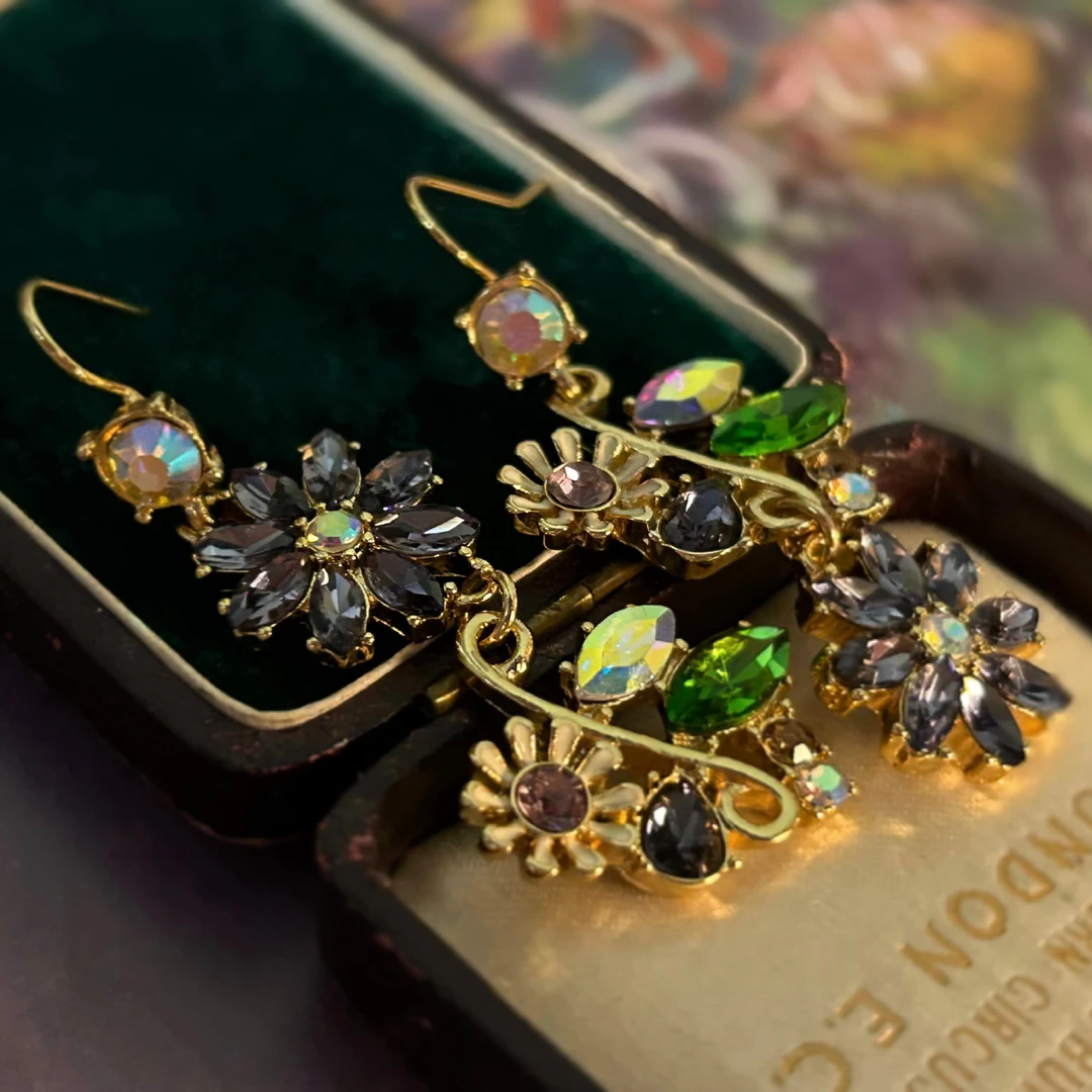 铜合金耳饰 2378西洋中古风vintage复古宫廷风绿色花朵吊坠耳勾