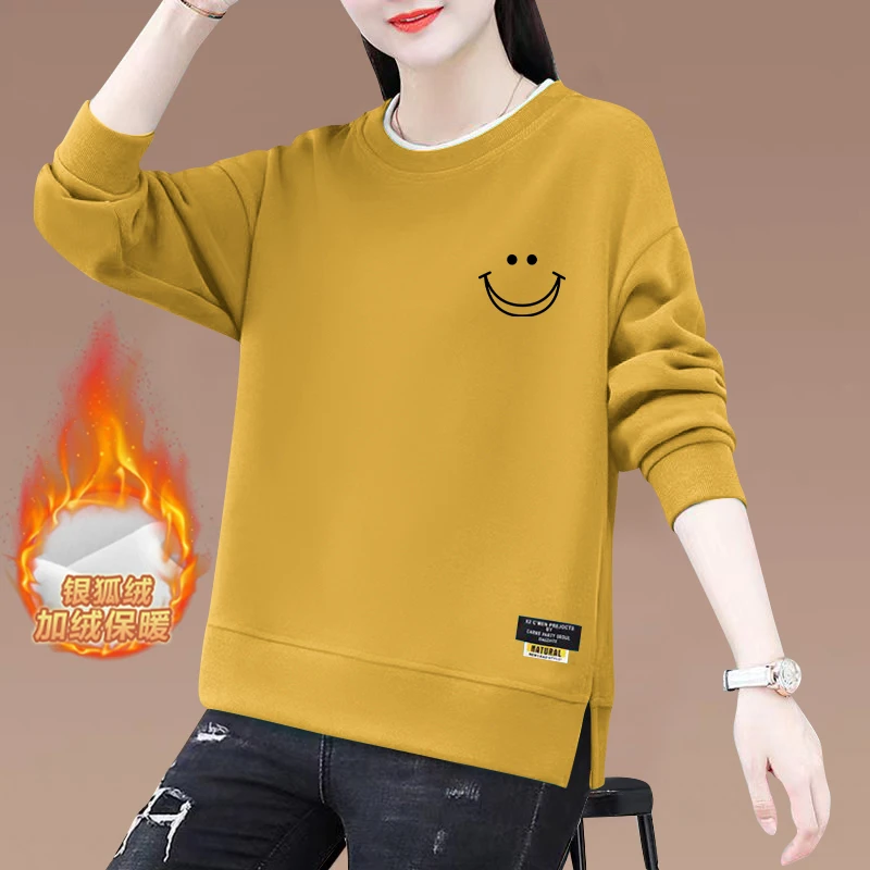 2024年秋冬季新款圆领套头加绒加厚卫衣女宽松韩版百搭本命年外套