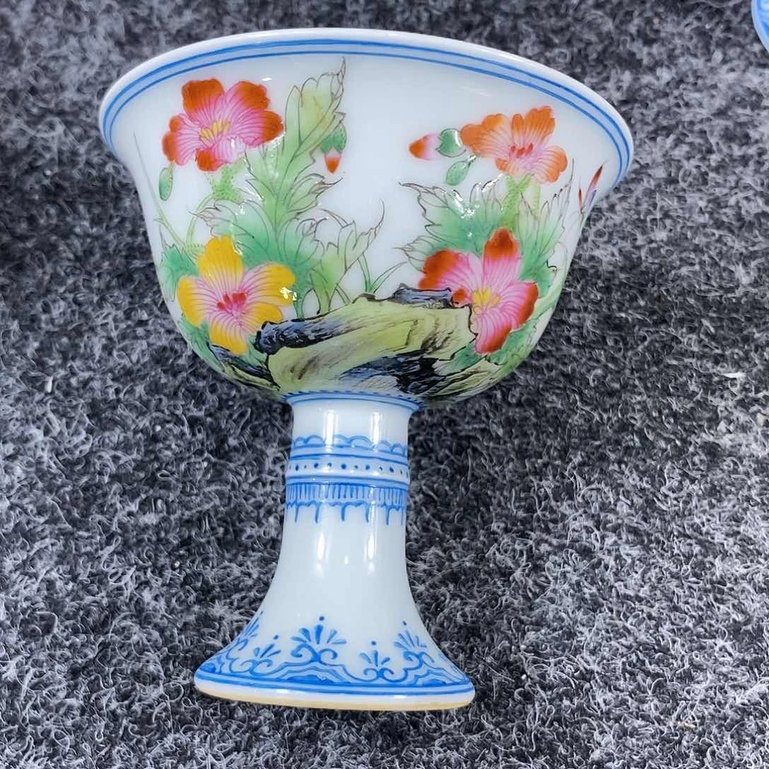 手绘陶瓷摆件工艺品