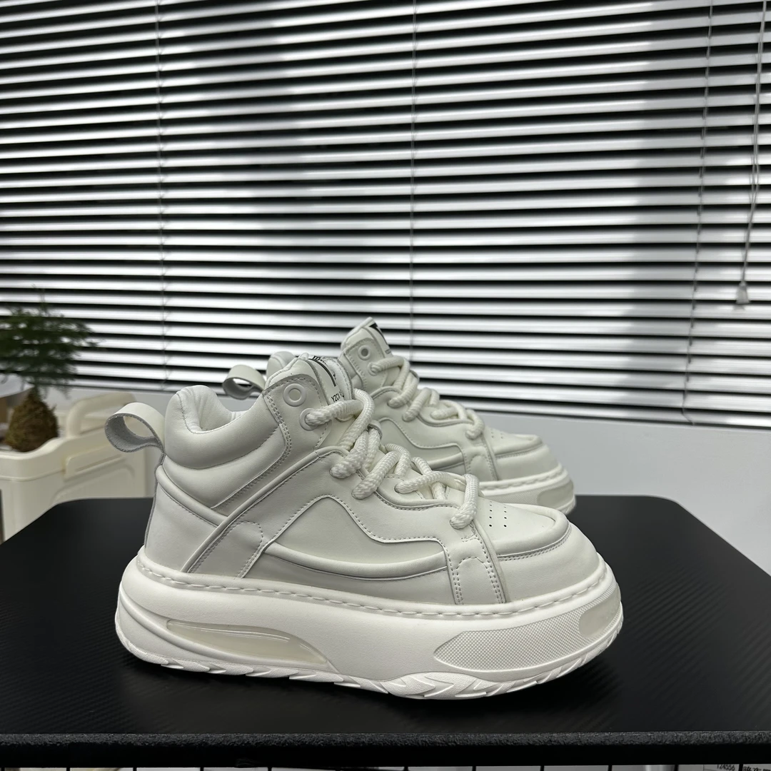 男士时尚高帮厚底潮鞋百搭潮流秋冬加绒男鞋增高软底防滑老爹鞋男