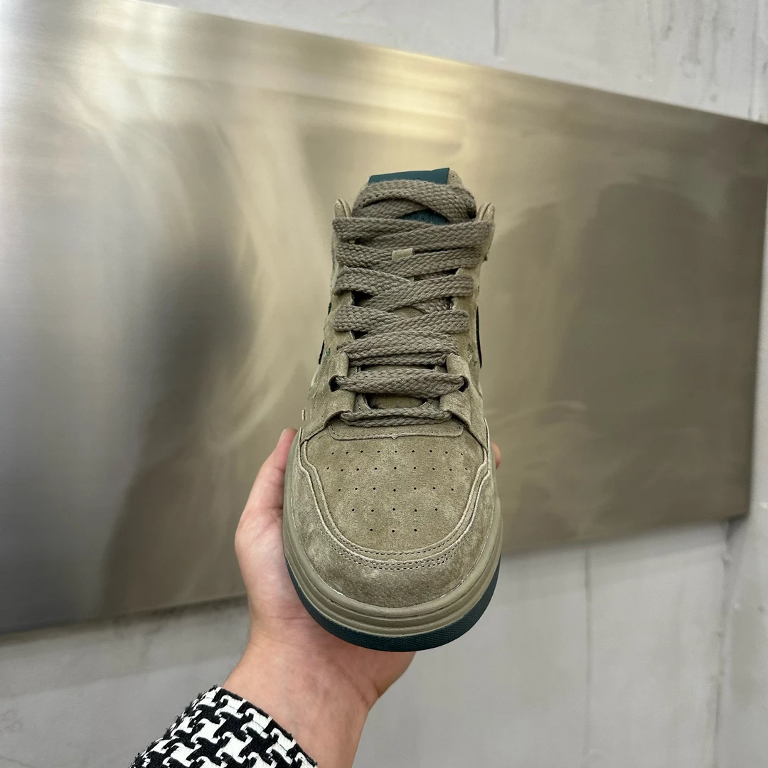 男士2024新款时尚百搭冬季潮鞋潮流防滑保暖透气潮版男鞋休闲板鞋