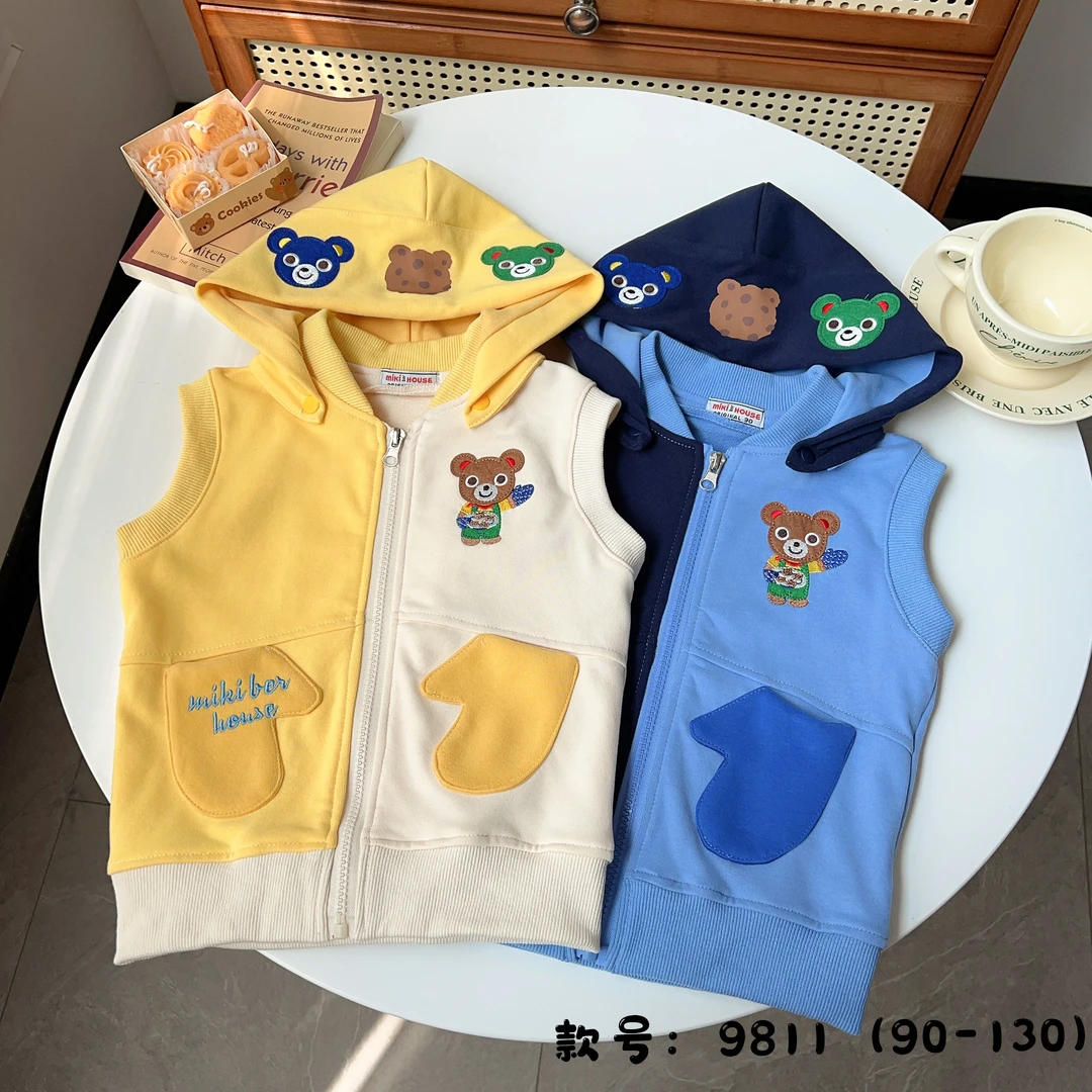 秋款Miki卡通马甲9811