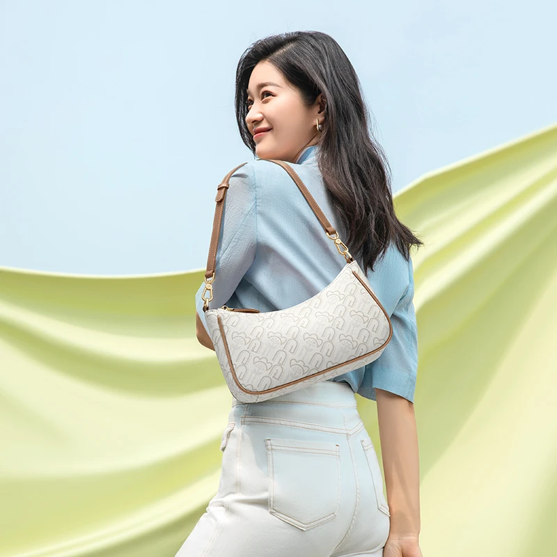 GOLF/高尔夫复古时尚斜挎包女小众腋下包手提包单肩包女包饺子包