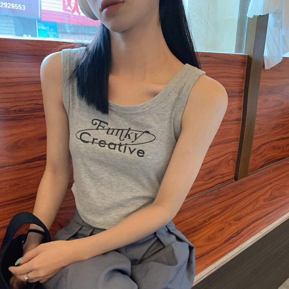 夏季英伦风简约修身外穿圆领无袖体恤