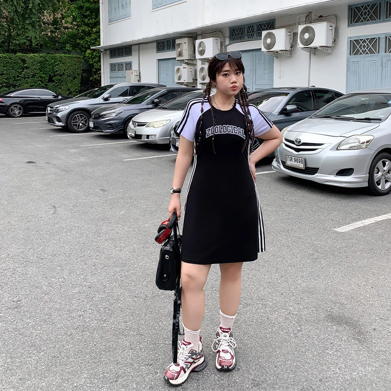 YUZI/鱼子【辣妹裙~】大码修身连衣裙显瘦遮肉时尚韩版活力运动风