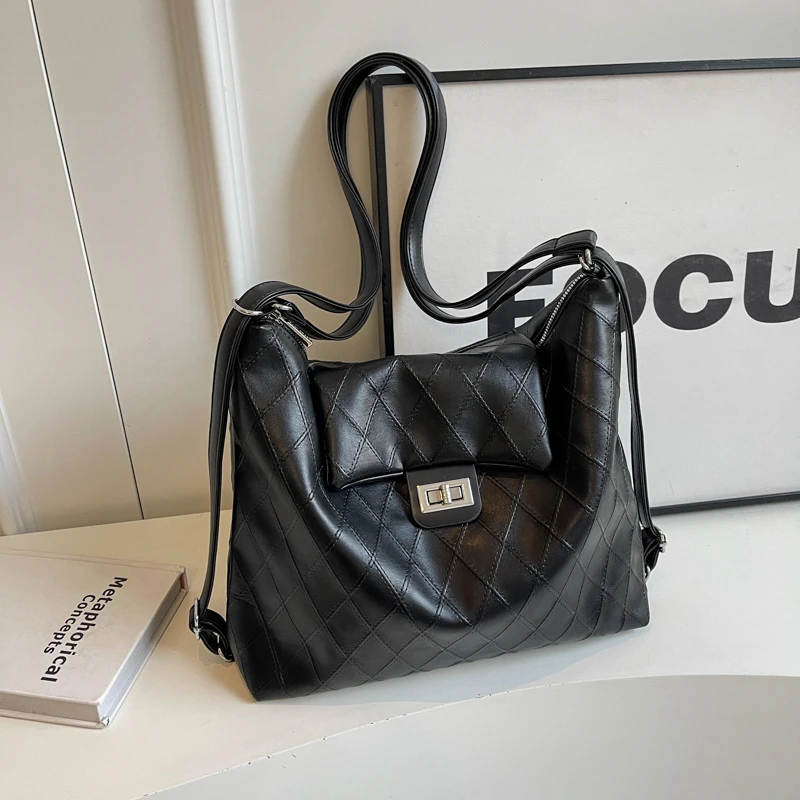 大容量双肩包女2024新款夏季菱格托特包简约通勤包休闲出游旅行包