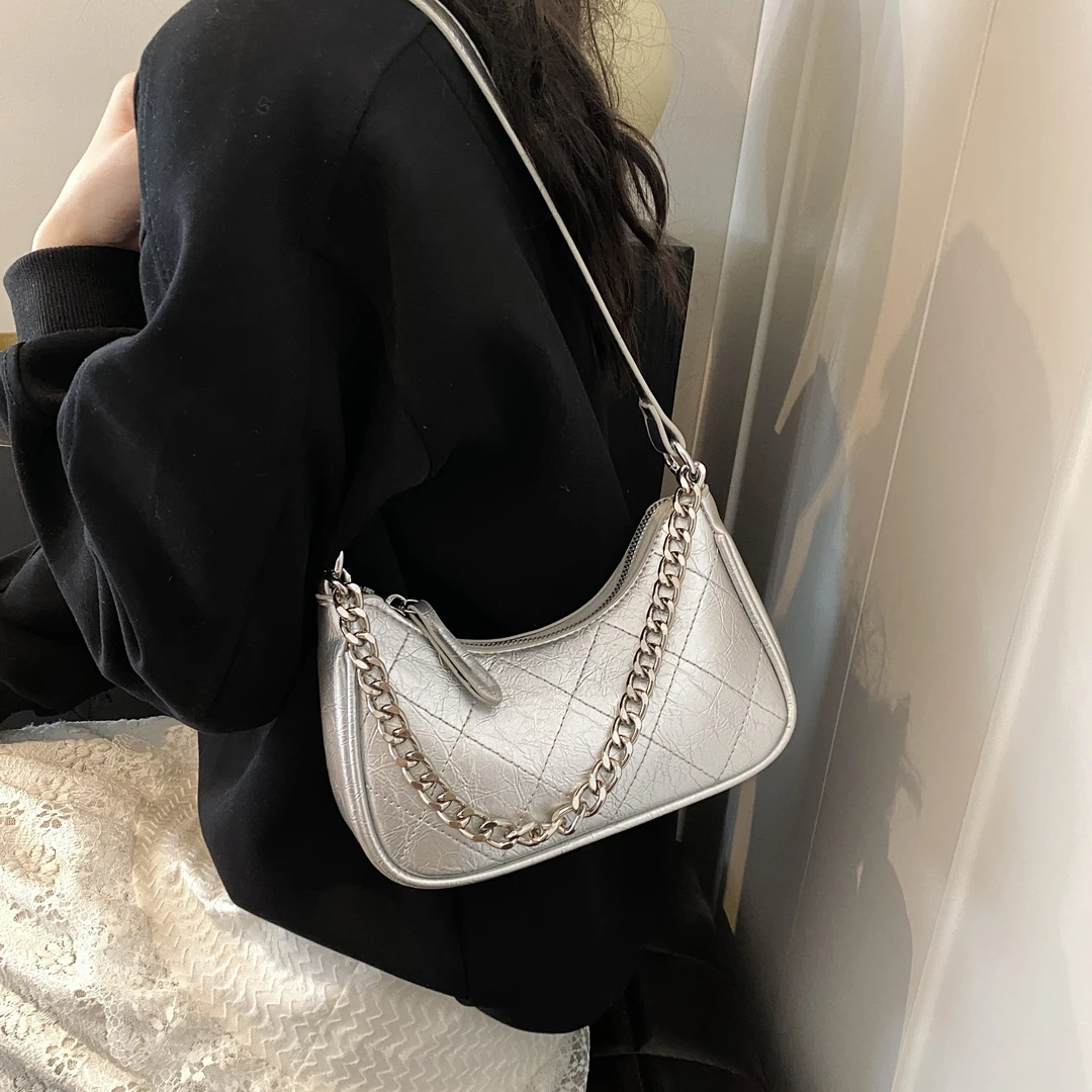 小众轻奢银色腋下包包女2024新款时尚链条单肩包百搭通勤手提包