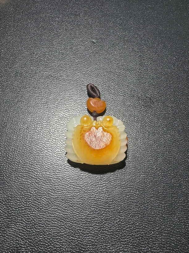 和田玉螃蟹，八方来财