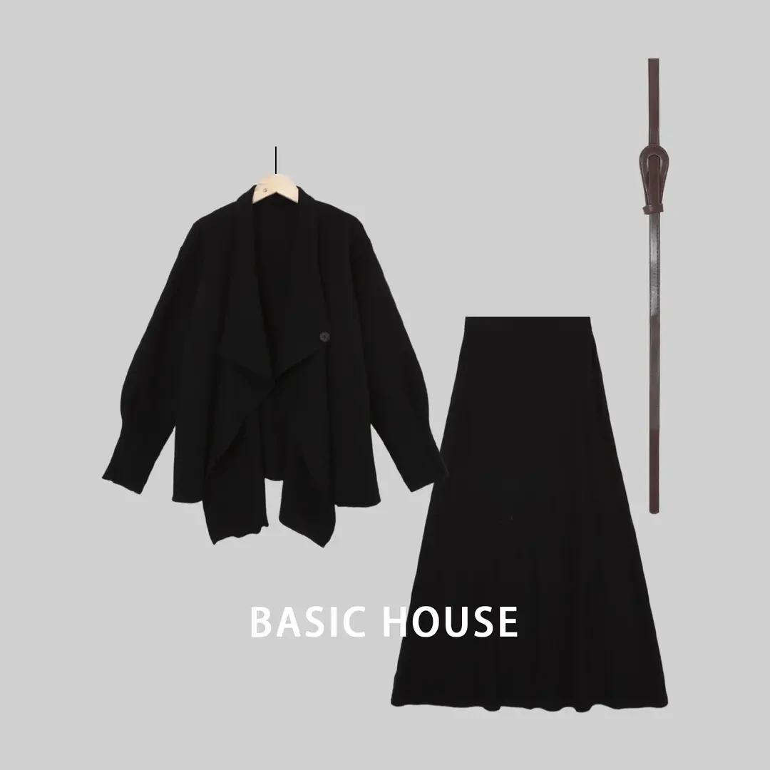 Basic House/百家好秋冬时尚显瘦气质法式小众上衣+半裙EY82