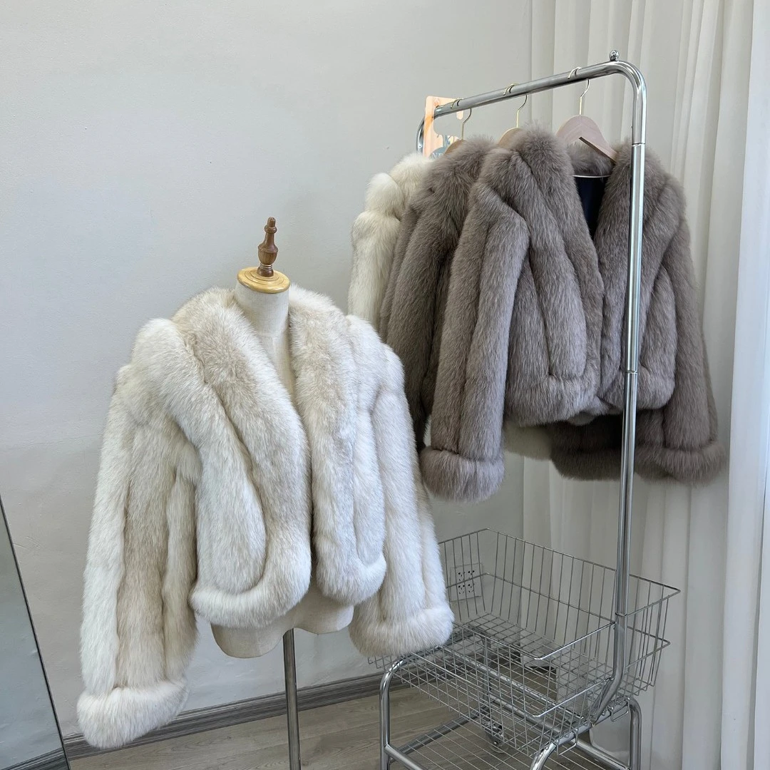 UPFURS整皮狐狸毛外套女短款V领年轻款2022冬季新款时尚海宁