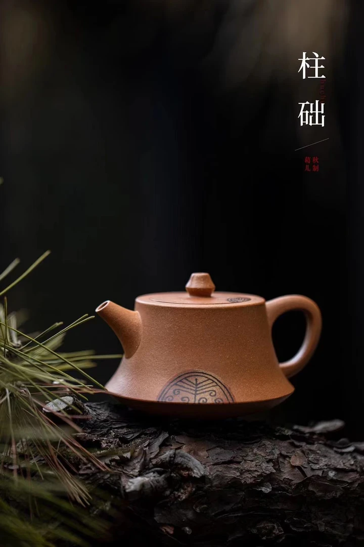 葛军陶坊主理人葛秋儿—《柱础》 全手工茶壶