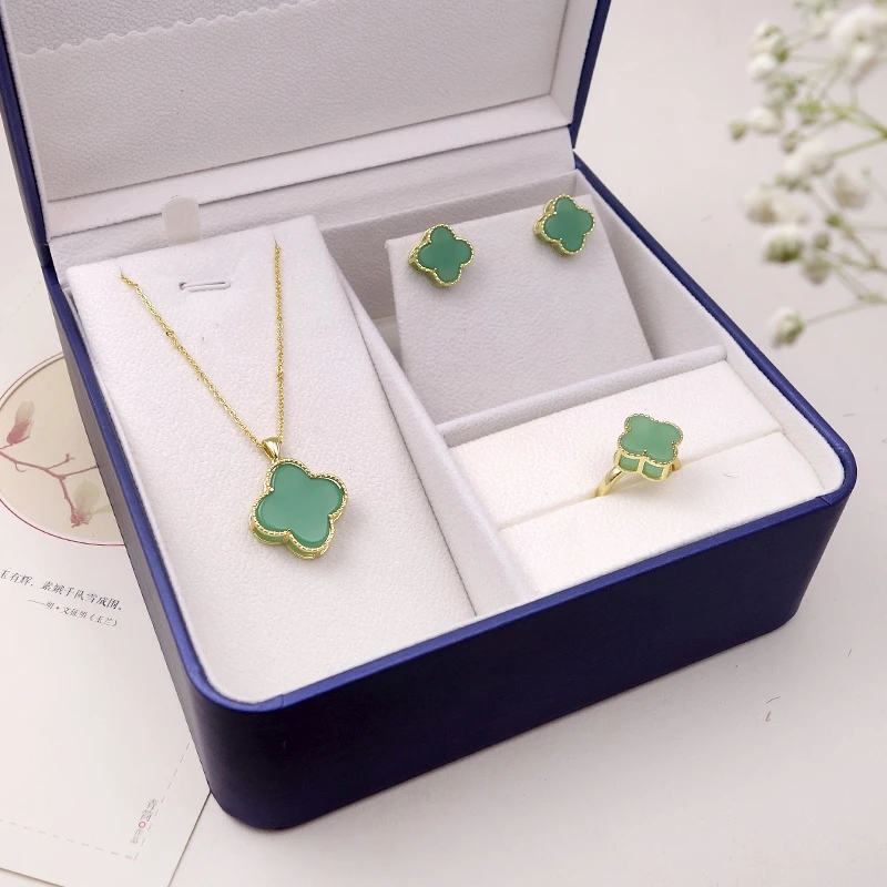 新疆天然玉石东陵玉简约经典款四叶草套装